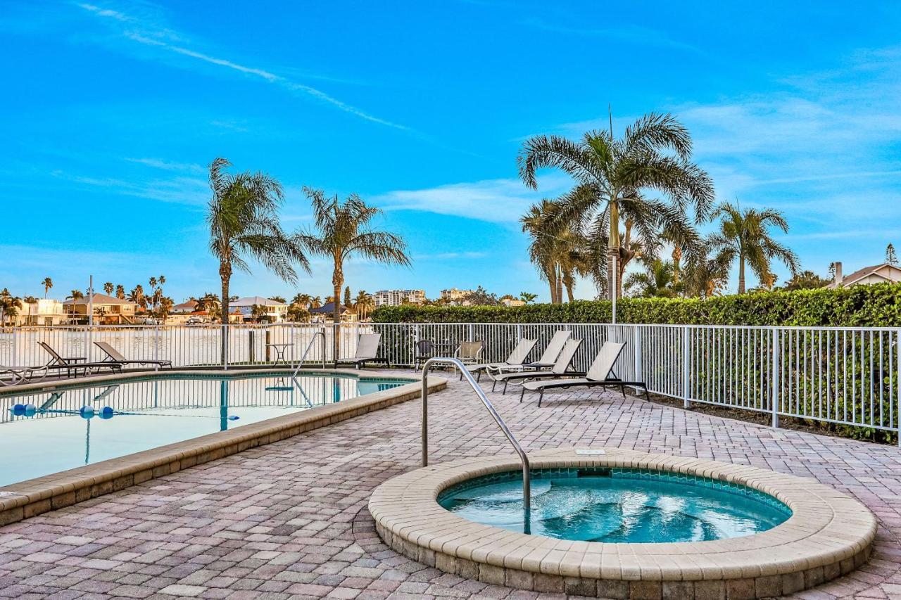 Апартаменти Palms Of Treasure Island 405 Сент-Піт-Біч Екстер'єр фото